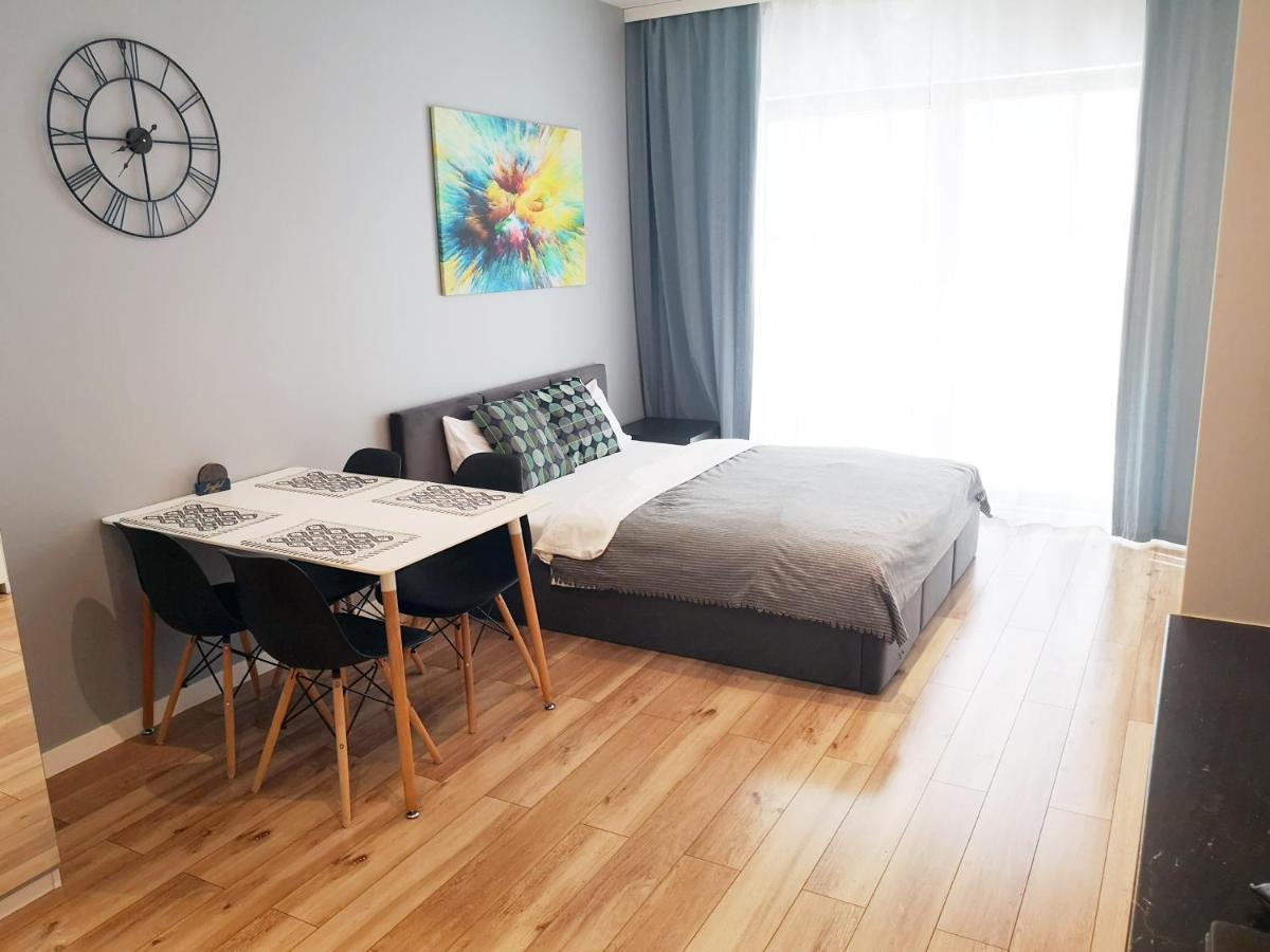 קרקוב Novum Apartment With Parking מראה חיצוני תמונה
